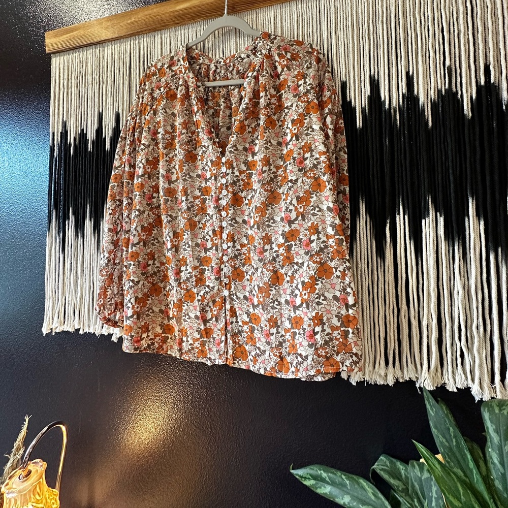 Women’s Floral Blouse